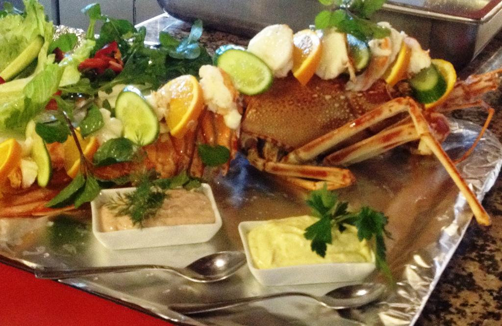 Alp Otel Restaurant Küçükkuyu Ngoại thất bức ảnh