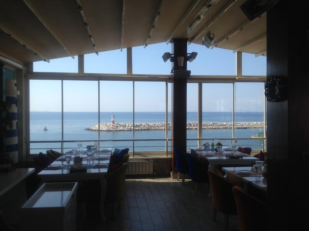 Alp Otel Restaurant Küçükkuyu Ngoại thất bức ảnh