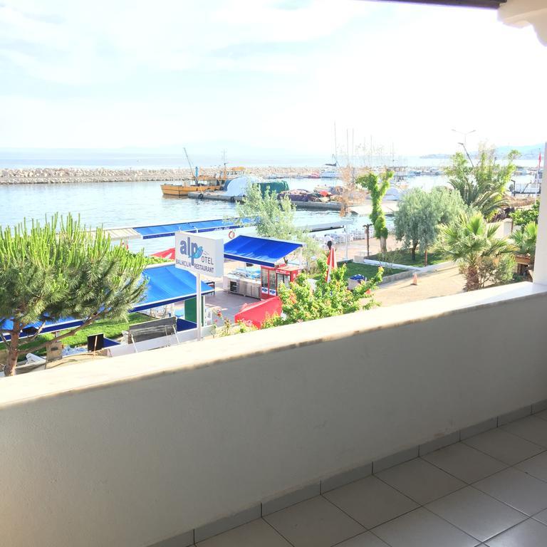 Alp Otel Restaurant Küçükkuyu Ngoại thất bức ảnh